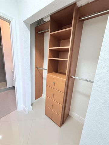 805 Belmont Pl 805, Boynton Beach, FL 33436