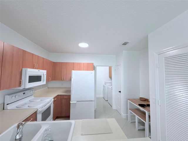 805 Belmont Pl 805, Boynton Beach, FL 33436