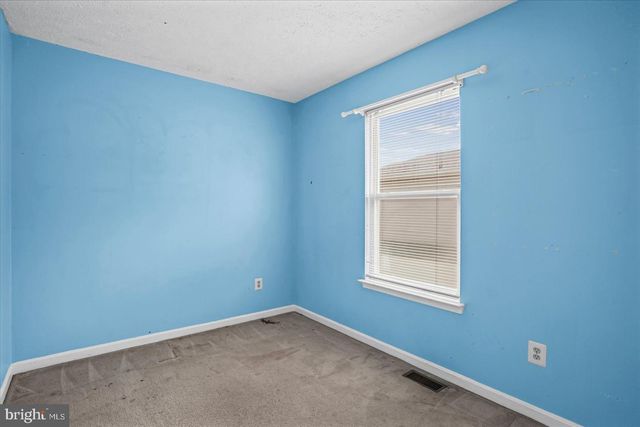 560 ELIZABETH LN, Glen Burnie, MD 21061