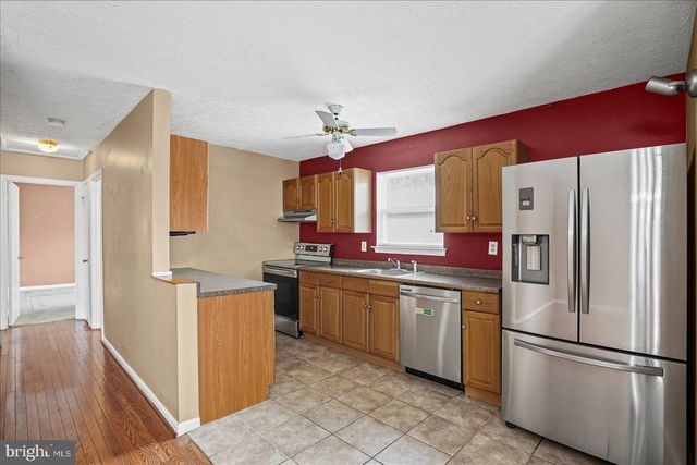 560 ELIZABETH LN, Glen Burnie, MD 21061