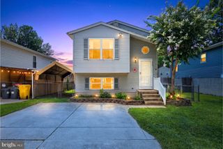 560 ELIZABETH LN, Glen Burnie, MD 21061