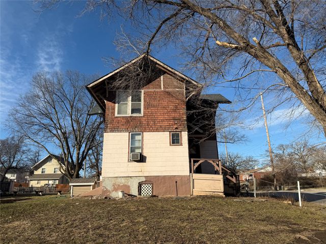1547 Arlington Avenue, Des Moines, IA 50314