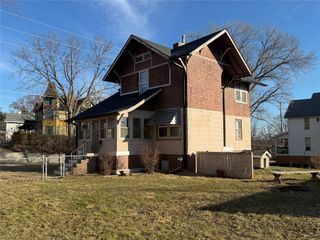 1547 Arlington Avenue, Des Moines, IA 50314