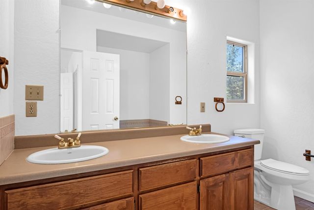 2160 Nelson Rd, Camino, CA 95709