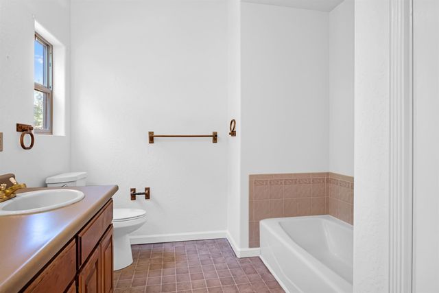 2160 Nelson Rd, Camino, CA 95709