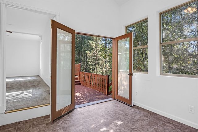 2160 Nelson Rd, Camino, CA 95709