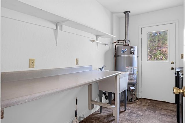 2160 Nelson Rd, Camino, CA 95709