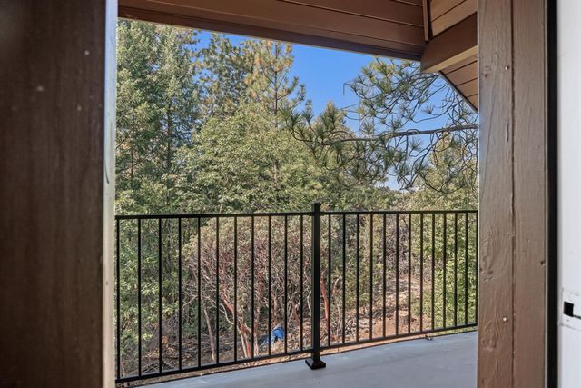 2160 Nelson Rd, Camino, CA 95709