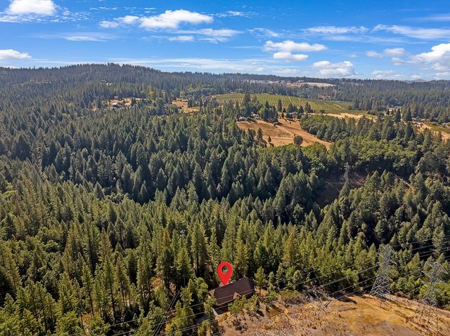 2160 Nelson Rd, Camino, CA 95709