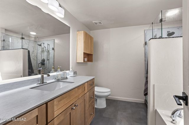1898 N Hayden Drive, Tucson, AZ 85715
