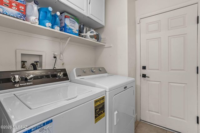 1898 N Hayden Drive, Tucson, AZ 85715