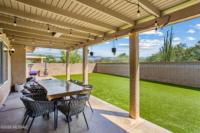 1898 N Hayden Drive, Tucson, AZ 85715
