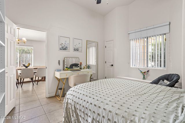1898 N Hayden Drive, Tucson, AZ 85715
