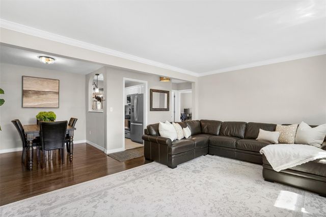 1829 Palmer Avenue 3C, Larchmont, NY 10538