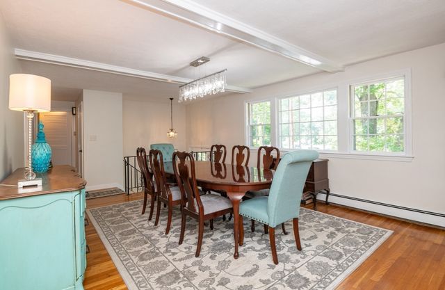 29 Doncaster Circle, Lynnfield, MA 01940