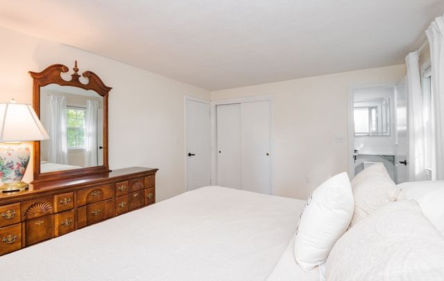 29 Doncaster Circle, Lynnfield, MA 01940