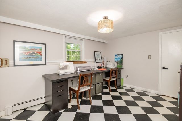 29 Doncaster Circle, Lynnfield, MA 01940