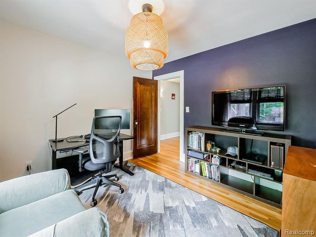 415 Meridan Street, Dearborn, MI 48124