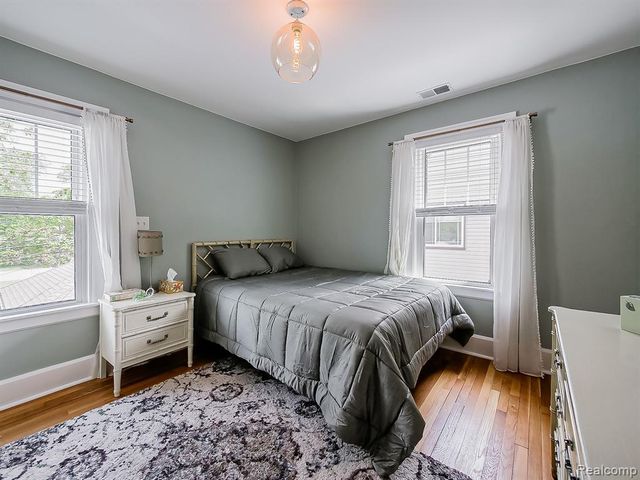 415 Meridan Street, Dearborn, MI 48124