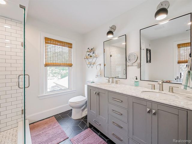415 Meridan Street, Dearborn, MI 48124