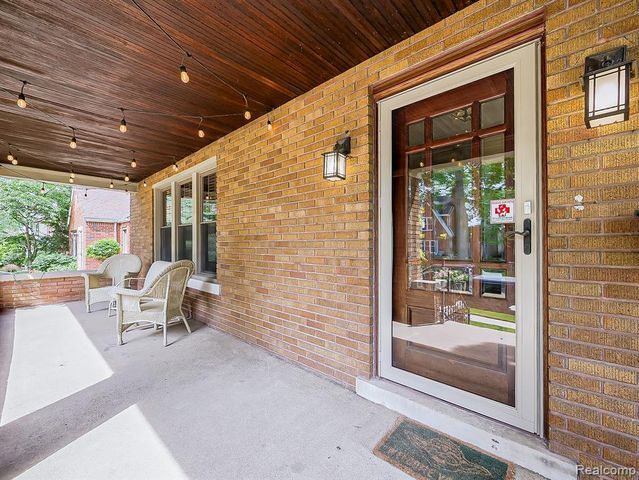 415 Meridan Street, Dearborn, MI 48124