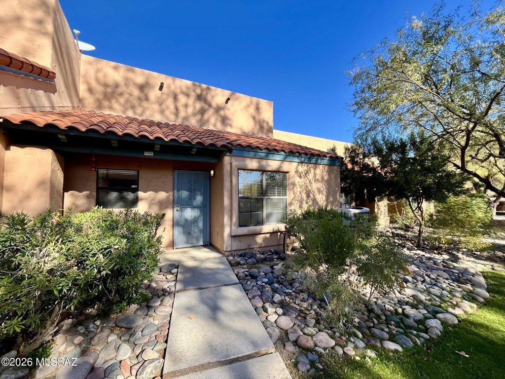 5434 N Vía Del Arbolito, Tucson, AZ 85750