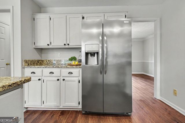 401 Walnut Grove Road, Peachtree City, GA 30269