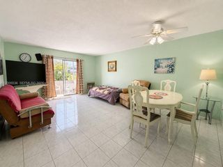 16701 NE 13th Ave 102, Miami, FL 33162