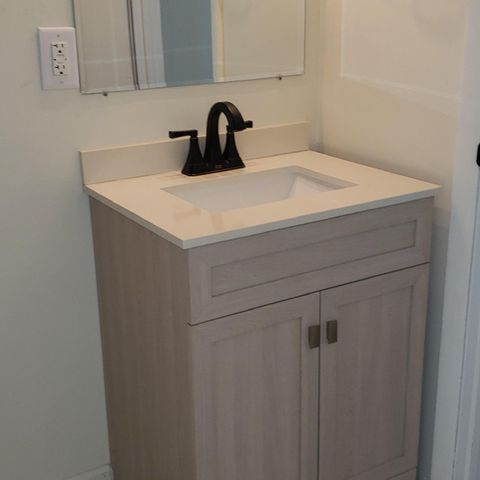 384 Lahonda Drive, Valparaiso, IN 46385