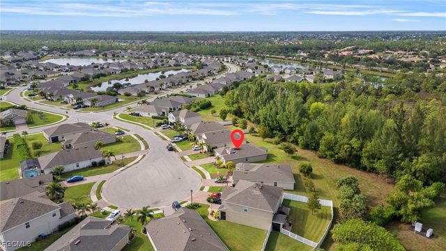 2709 Loreto CT, Cape Coral, FL 33909