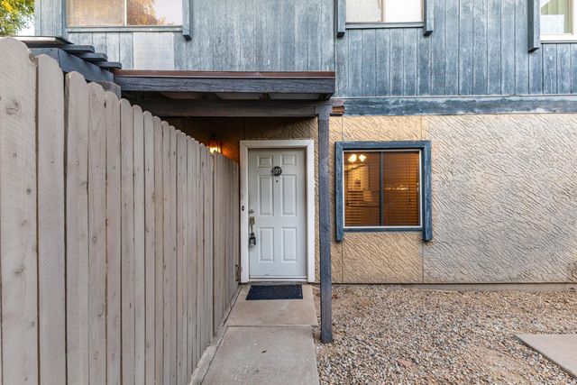 286 W Palomino Drive Unit 107, Chandler, AZ 85225