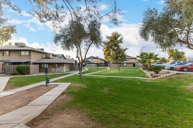 286 W Palomino Drive Unit 107, Chandler, AZ 85225