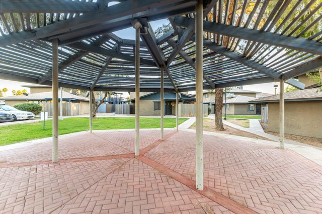 286 W Palomino Drive Unit 107, Chandler, AZ 85225