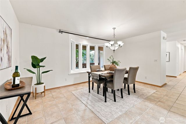 17523 Maple Hill Avenue NE, Poulsbo, WA 98370