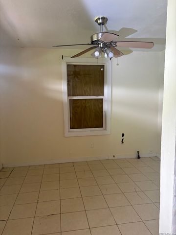 337 Lula Mae, San Antonio, TX 78219