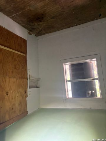 337 Lula Mae, San Antonio, TX 78219