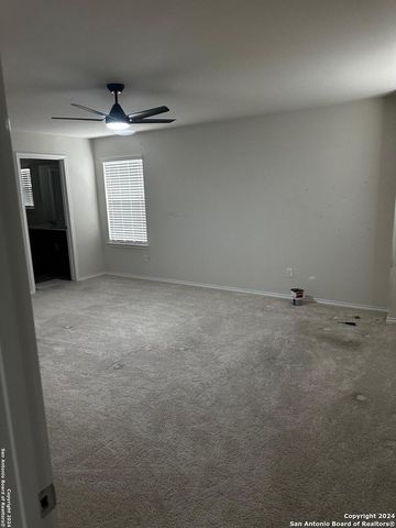 10623 MEXIA, San Antonio, TX 78252