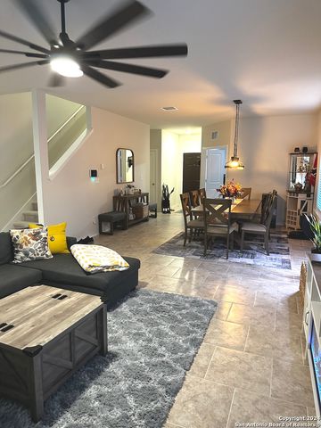 10623 MEXIA, San Antonio, TX 78252