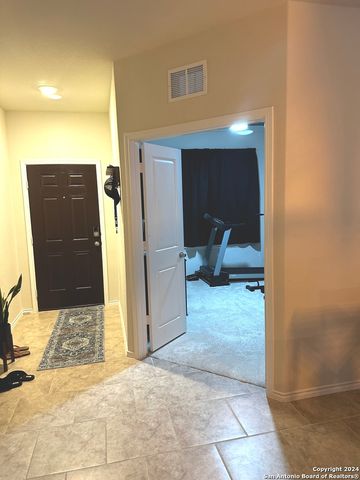 10623 MEXIA, San Antonio, TX 78252