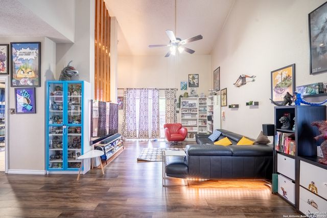 6405 Honey Hill, San Antonio, TX 78229