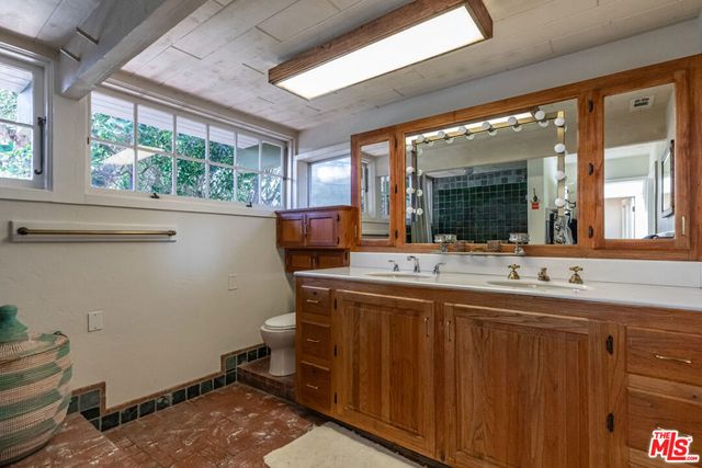 23441 Malibu Colony Road, Malibu, CA 90265