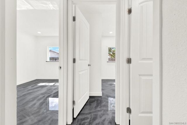 1871 Tamarand Way, San Diego, CA 92154