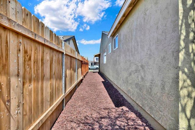 1871 Tamarand Way, San Diego, CA 92154