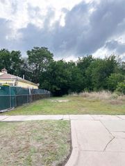 1610 N Grove, Wichita, KS 67214