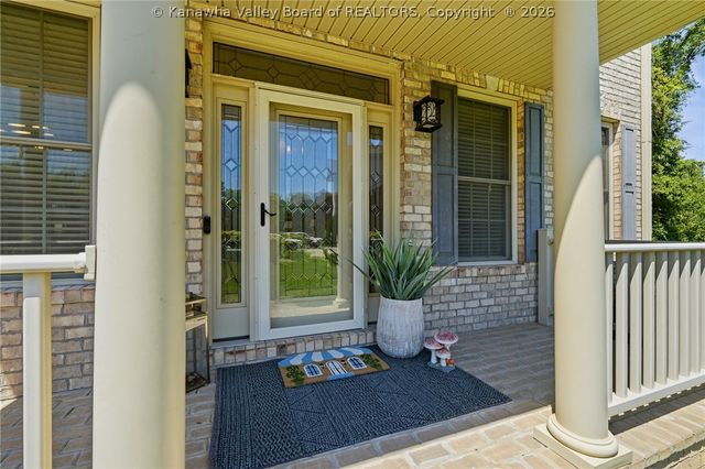 112 Patriot Way, Charleston, WV 25314