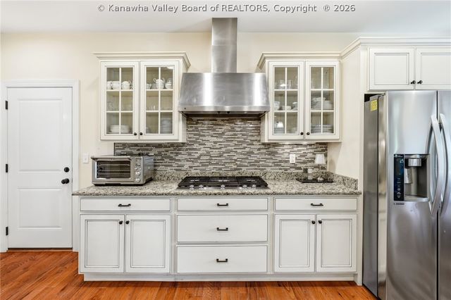112 Patriot Way, Charleston, WV 25314