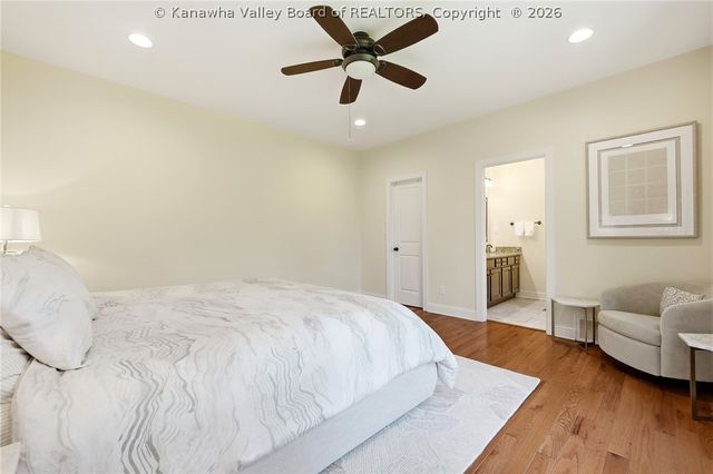 112 Patriot Way, Charleston, WV 25314