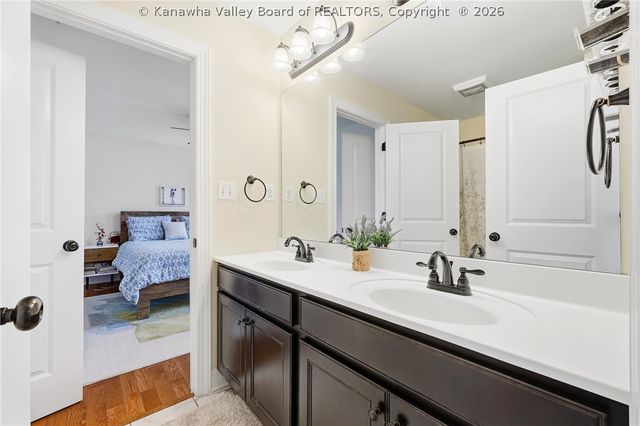 112 Patriot Way, Charleston, WV 25314
