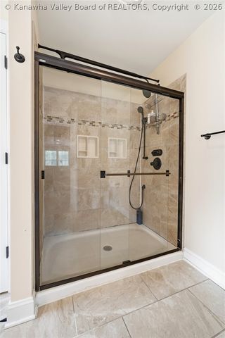 112 Patriot Way, Charleston, WV 25314