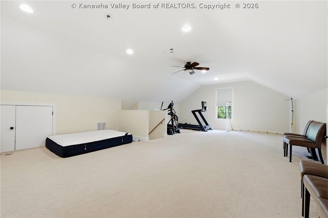 112 Patriot Way, Charleston, WV 25314